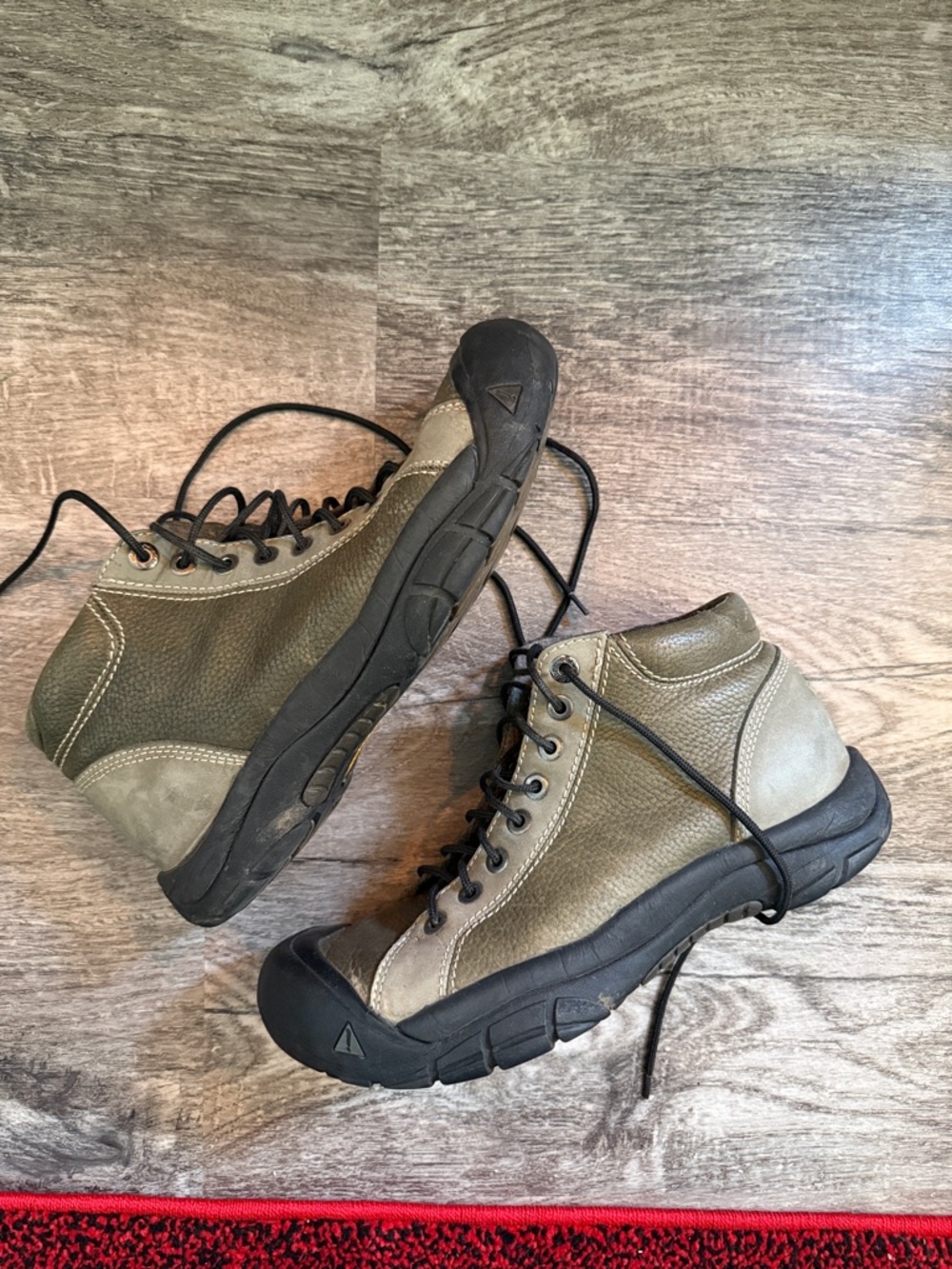Men's Keen Olive Green Leather Lace-Up Boots